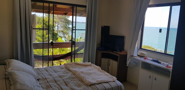 Dvere na balkóne spoločenskej miestnosti