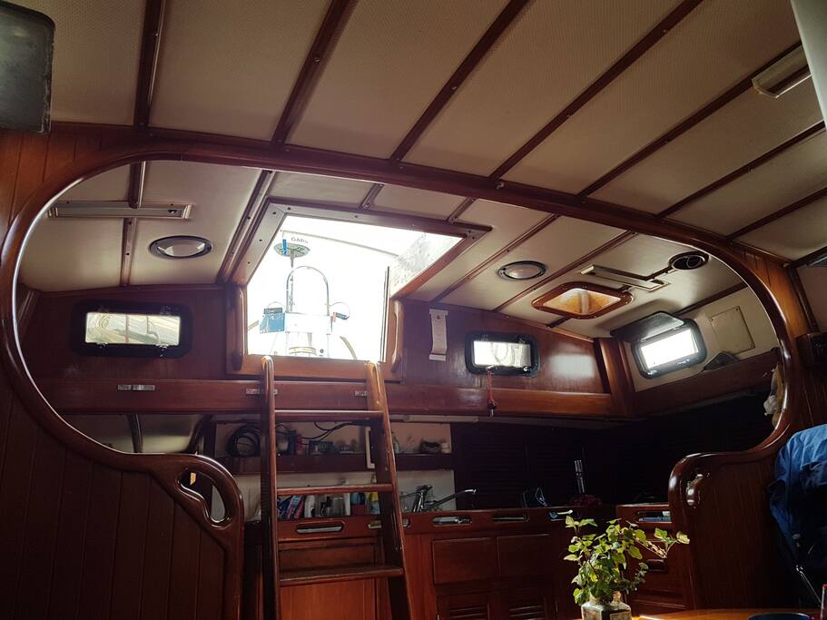 Main entrance - galley/kitchen