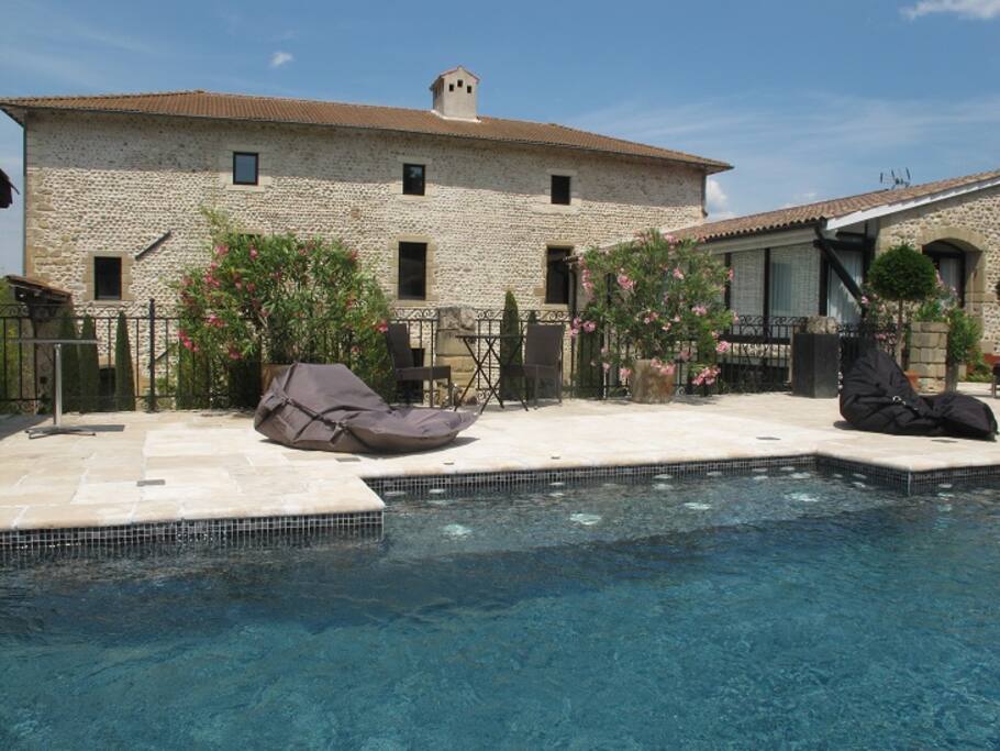 Piscine, espace détente
