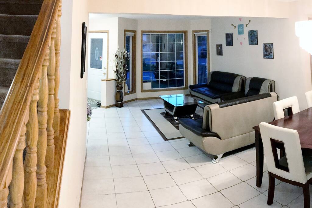 Living room 1 & Dinning room