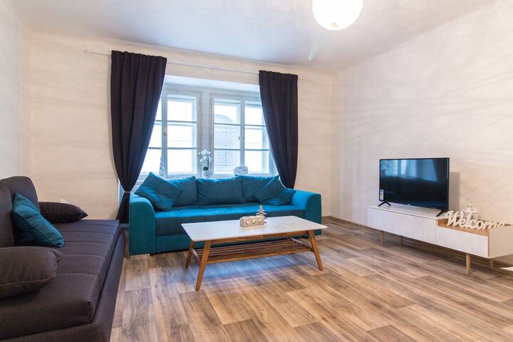 Beautiful flat, Charles bridge view, 3 bedrooms
