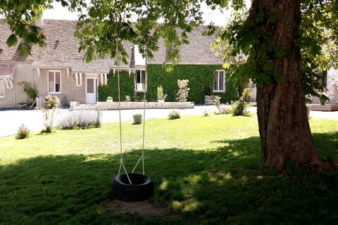 Gîte for 10 in our remarkable farmhouse