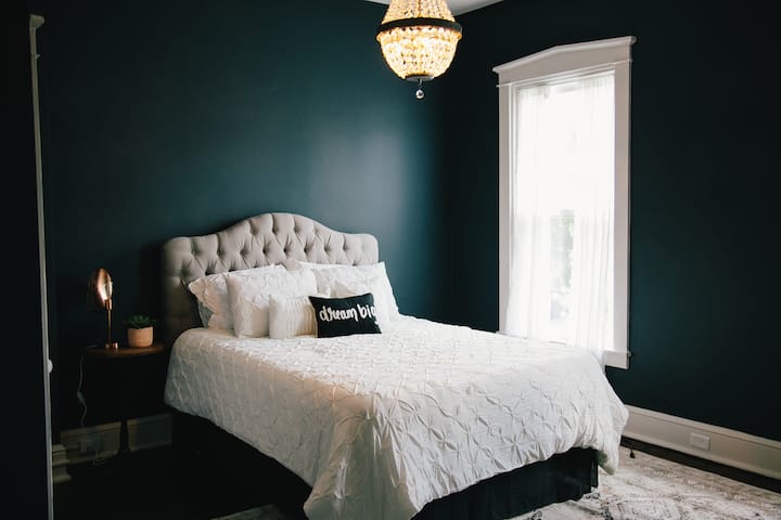 the Parisian bedroom