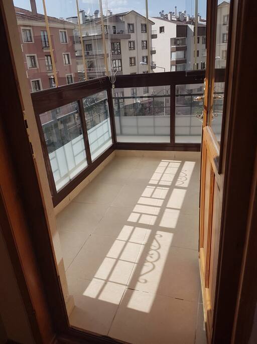 1.ODA BALKON