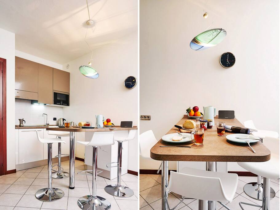 Cozy big dining- bar with 4 bar stools