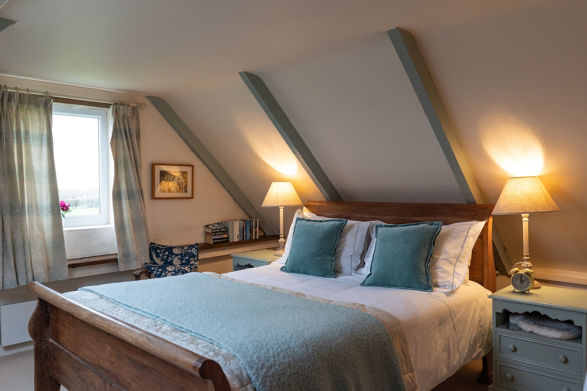 سرير مزلقة بحجم كبير