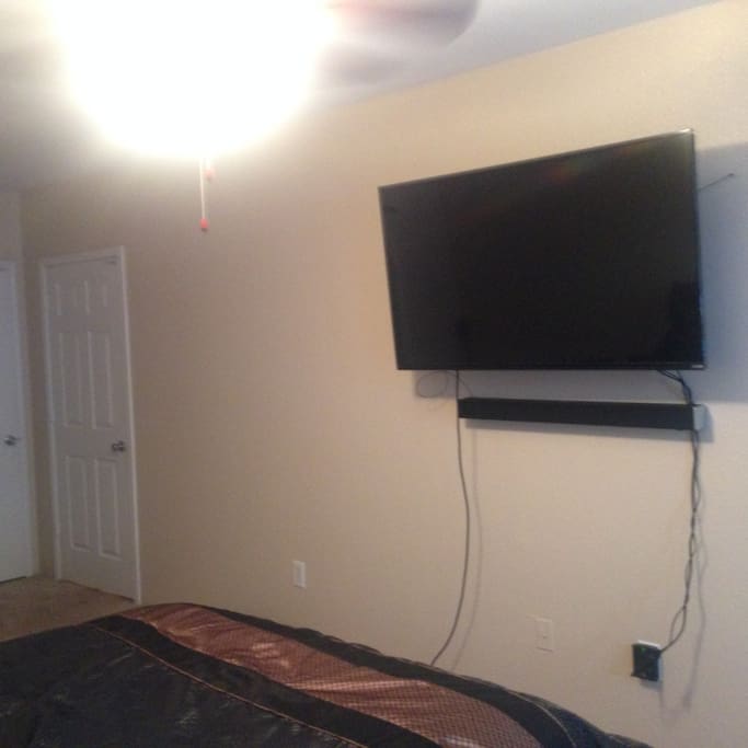 55" Smart TV + Apple TV and Netflix