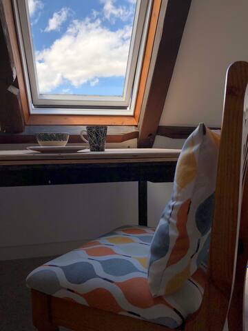 Cosy room with private toilet & attic lounge
