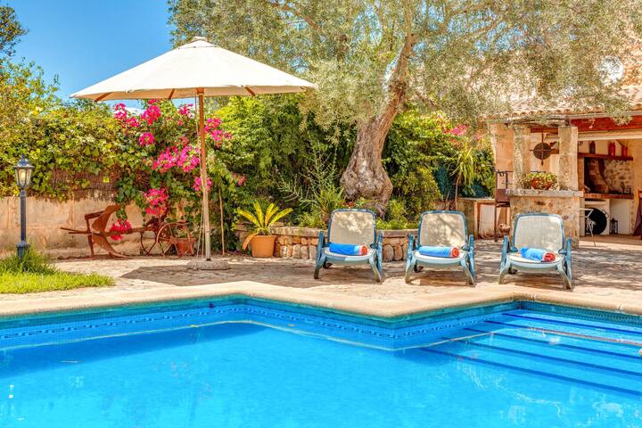 Can Nany gallery image 2