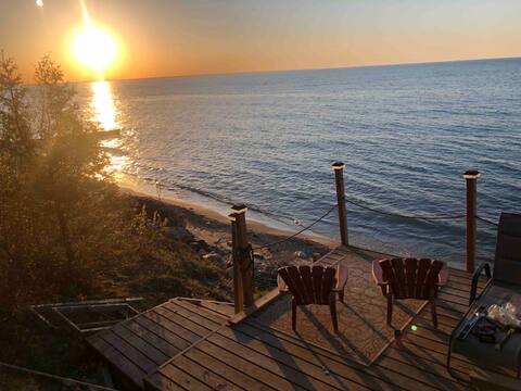 Gorgeous Lake Huron waterfront cottage