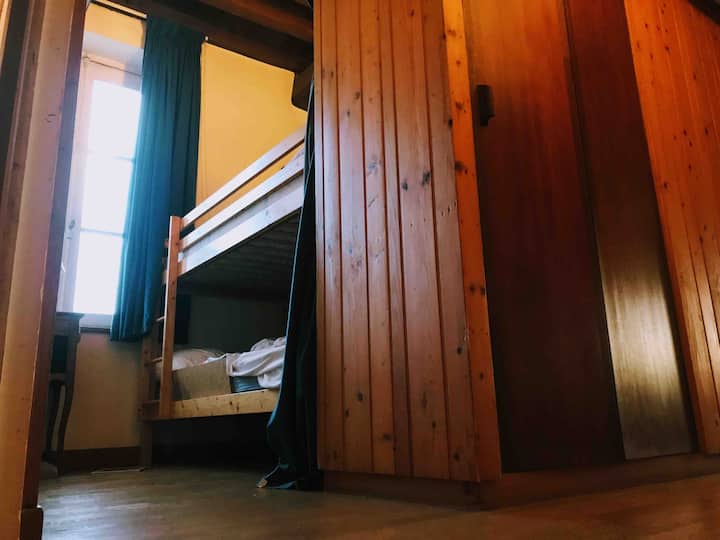 box na internáte s 2 spálňami