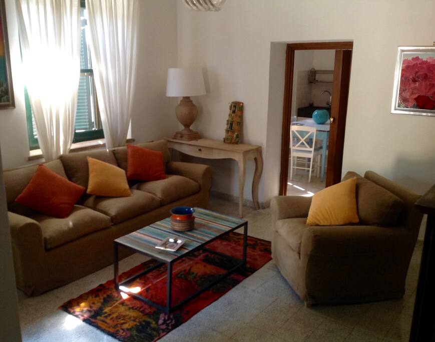 Salone