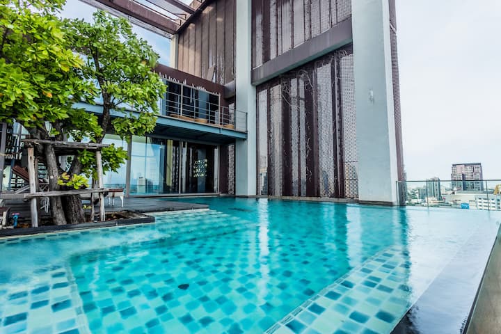 S1 Luxloft Thong Lo Bts Free Wifi Shuttle Netflix Apartments For Rent In Khet Khlong Toei Krung Thep Maha Nakhon Thailand