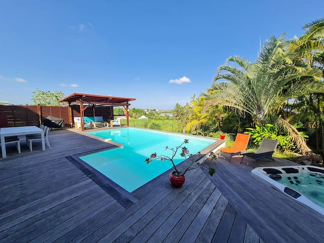 Côté Caraïbes managed Airbnb listing 3