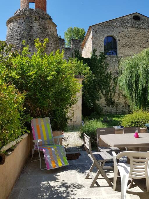 LA TERRASSE