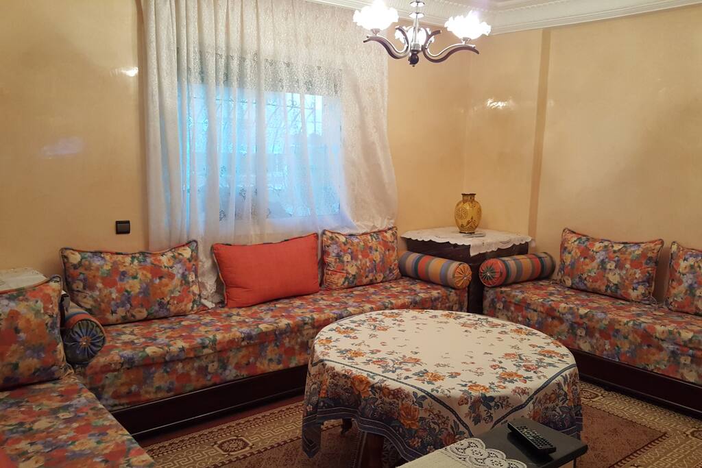 Salon meublé