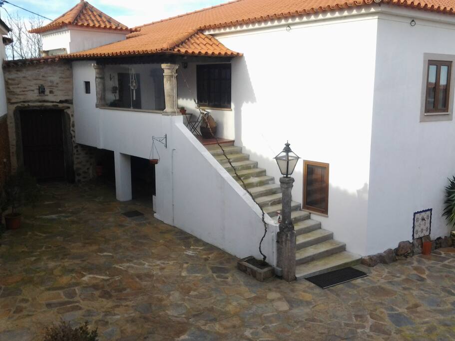 Entrada pela cozinha