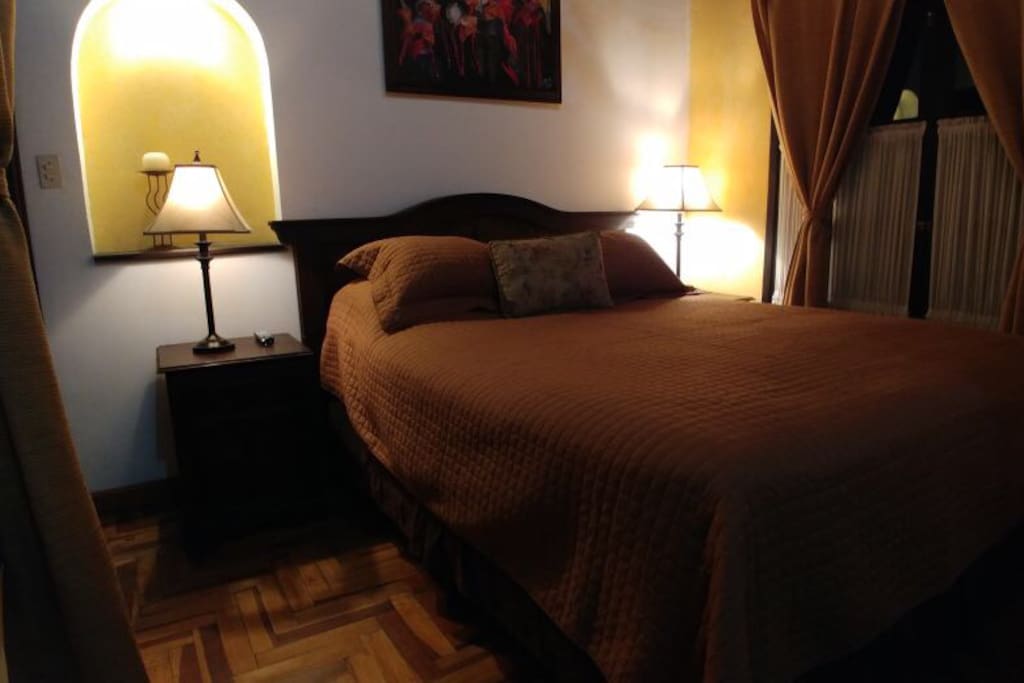 Main room / habitacion principal