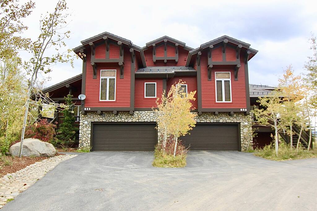 Garage parking
