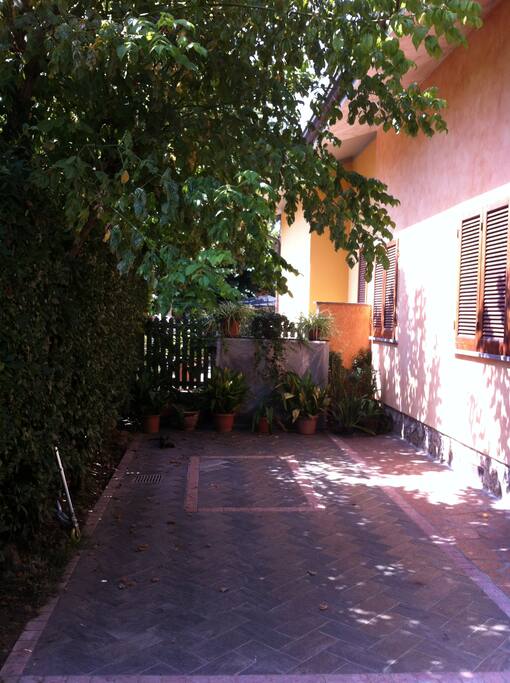 Vialetto in piastrelle
