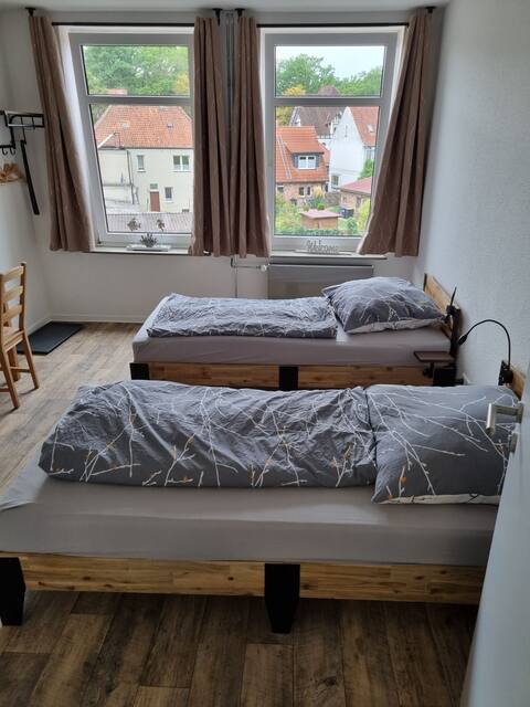 6 beds in 3 rooms. Downtown close to Uelzen