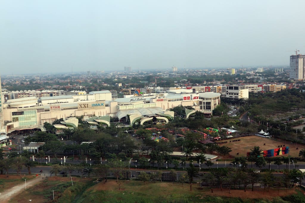 View from our apartment. Pemandangan dari apartemen kami