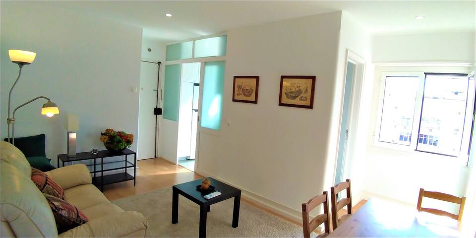 2 bedroom apartment in Picoas, Lisbon center gallery image 3