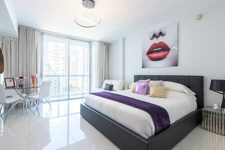 Icon Brickell Wonderful Suite