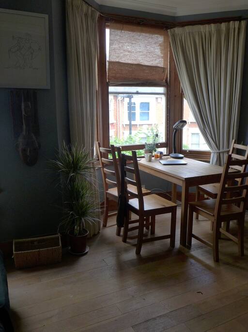 Living room, dinning room