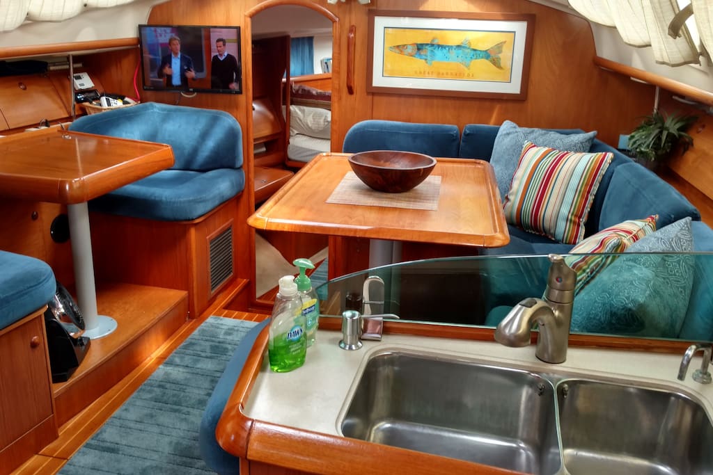 Spacious living area. Television swivels for viewing.