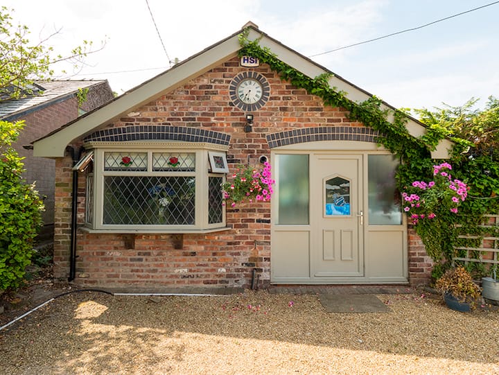 Alderley Edge Holiday Rentals & Homes England, United Kingdom Airbnb