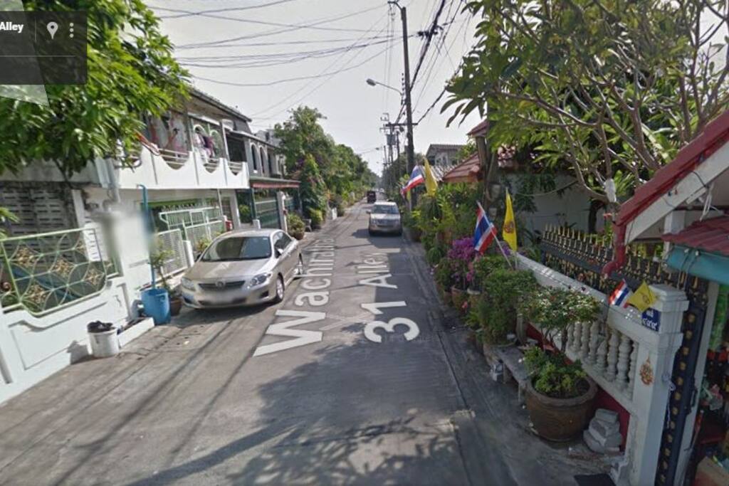 House in Soi. Wachirathamsatit 31, Sukhumvit 101/1 Road