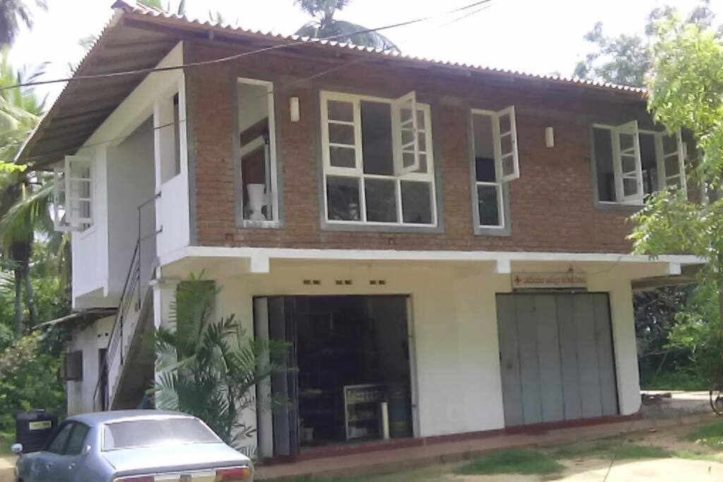 cozy cottage tissa