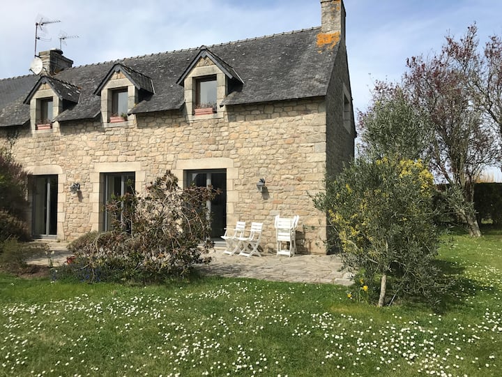 Belle Maison Familiale Proche De La Mer - Larmor-Plage