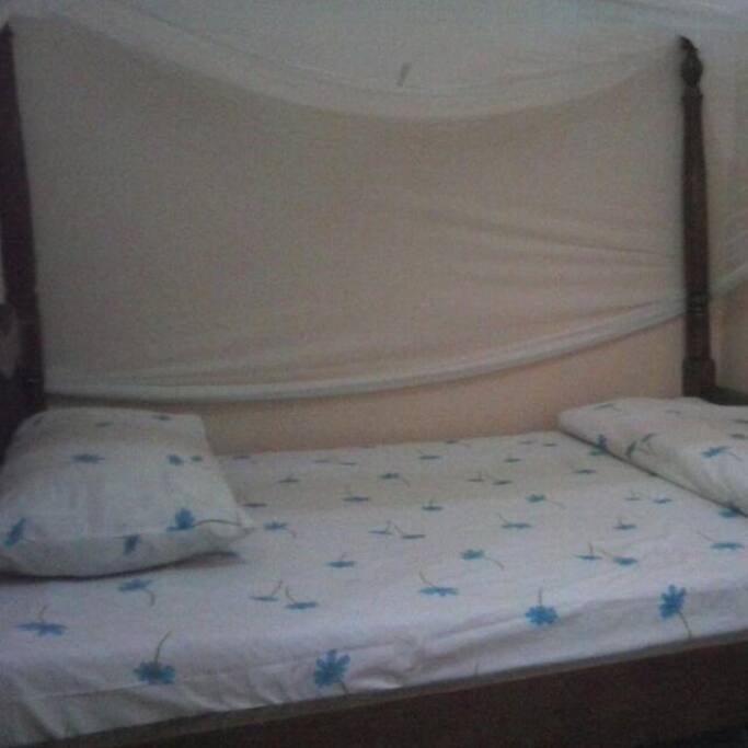 Bed 2-i