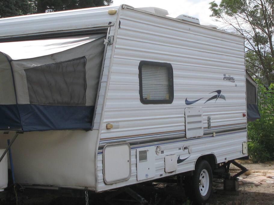 Front fold out sleeping unit for 2 people 3 screened ventilation