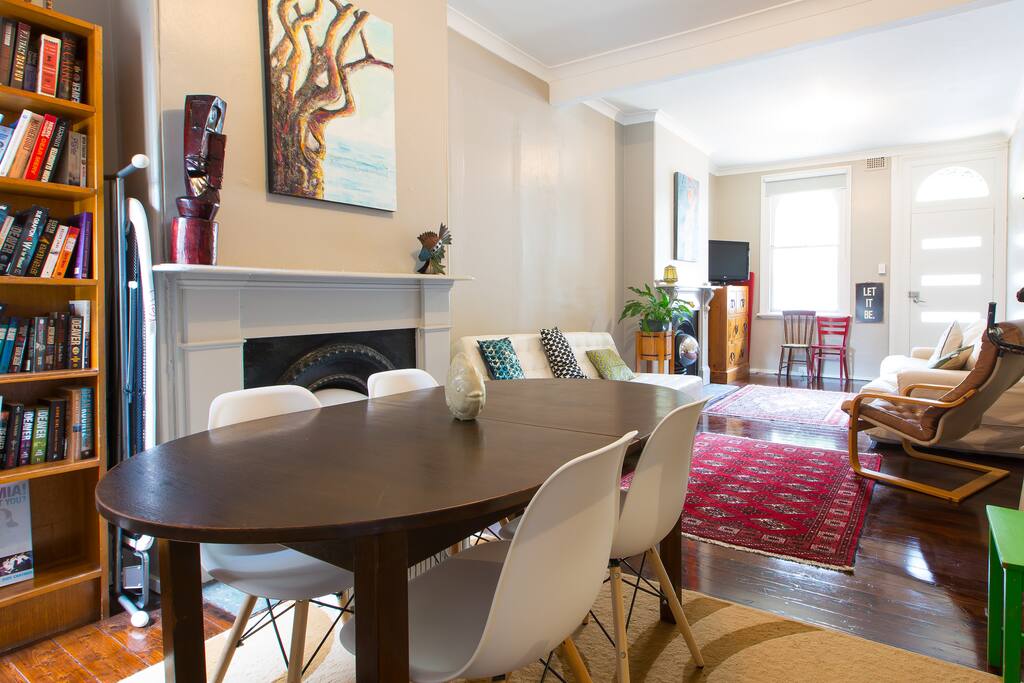 Dining/Lounge