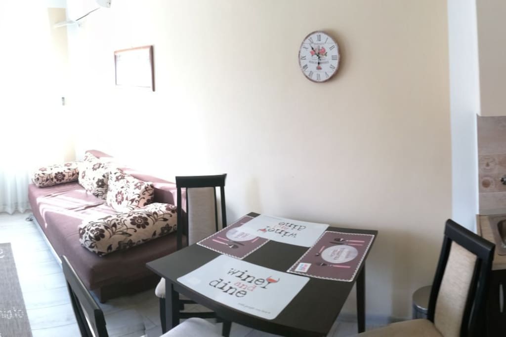 Living/dining-room