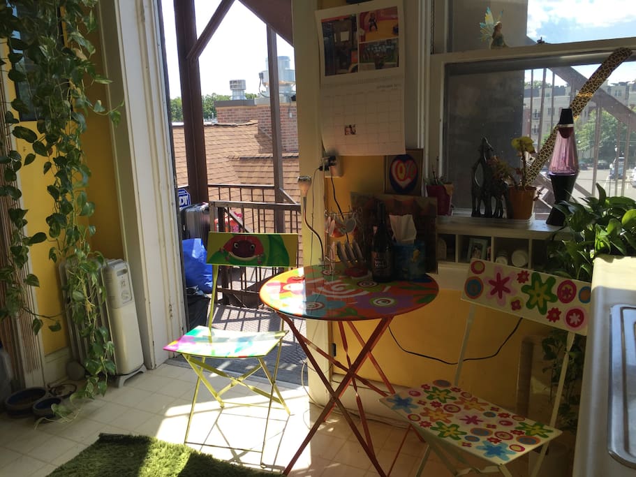 Sunny Kitchen