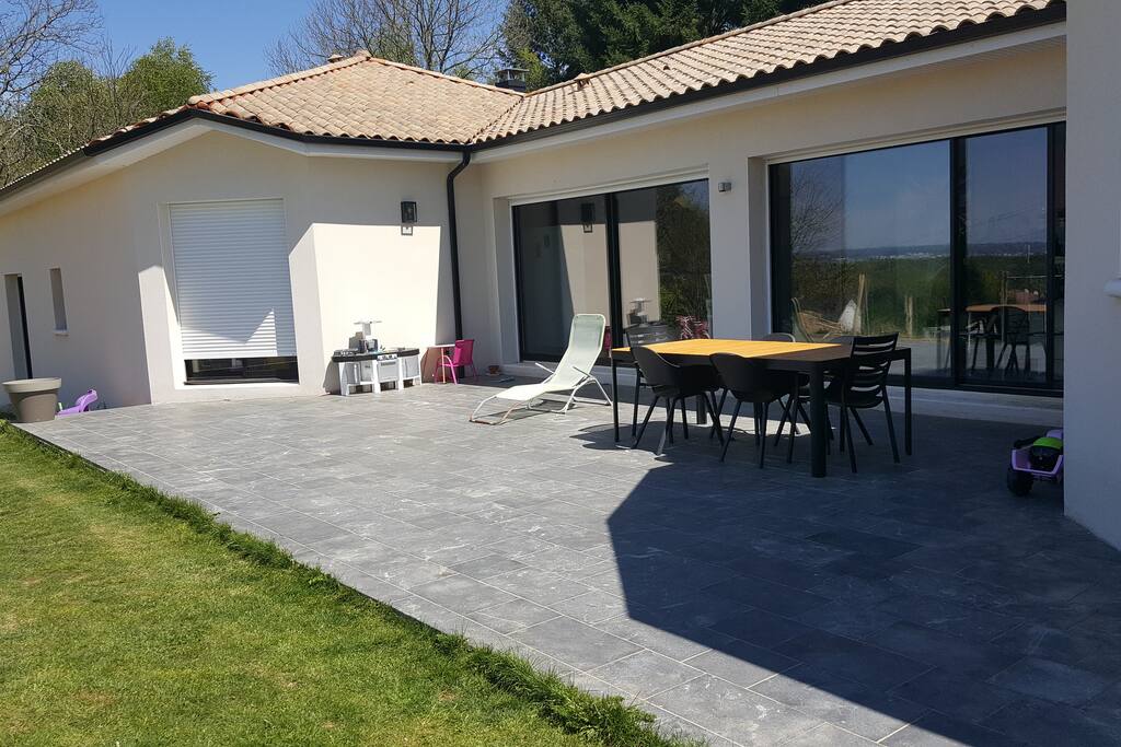 vaste terrasse 50 m²
