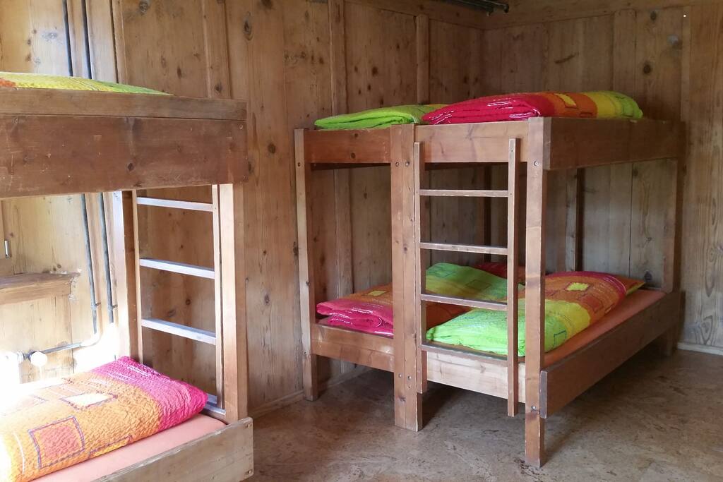 6er-Zimmer