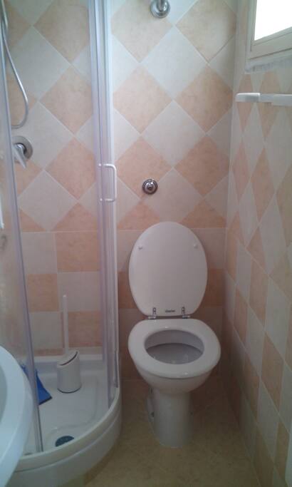 bagno con doccia