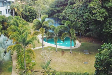 Modern Room with Private Balcony in Cairns