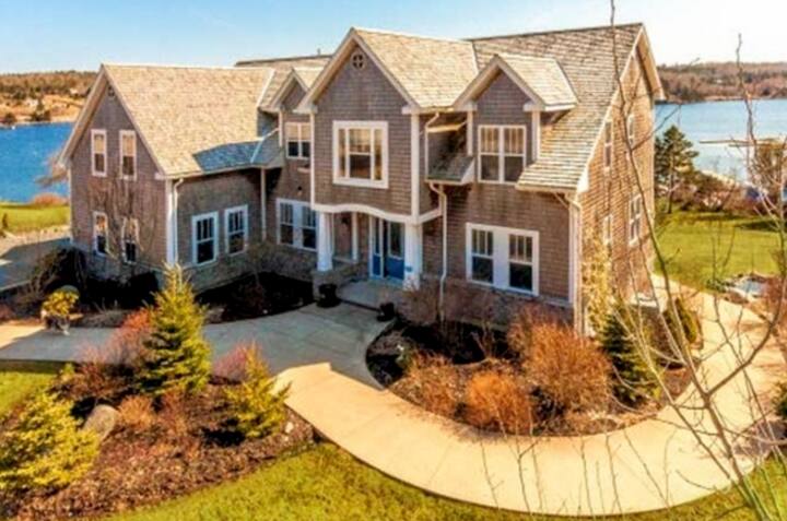 Mariner S Haven Home Houses For Rent In Glen Haven Nova Scotia Canada