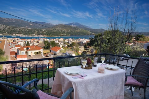 ERATO ONE BEDROOM APARTMENT IN ARGOSTOLI