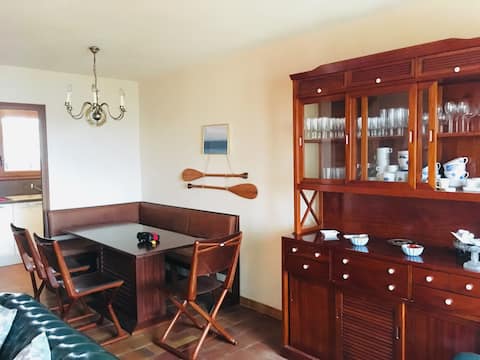 Popular Airbnb listing: Villa with amazing view, terrace, air conditioning in Sausset Les Pins