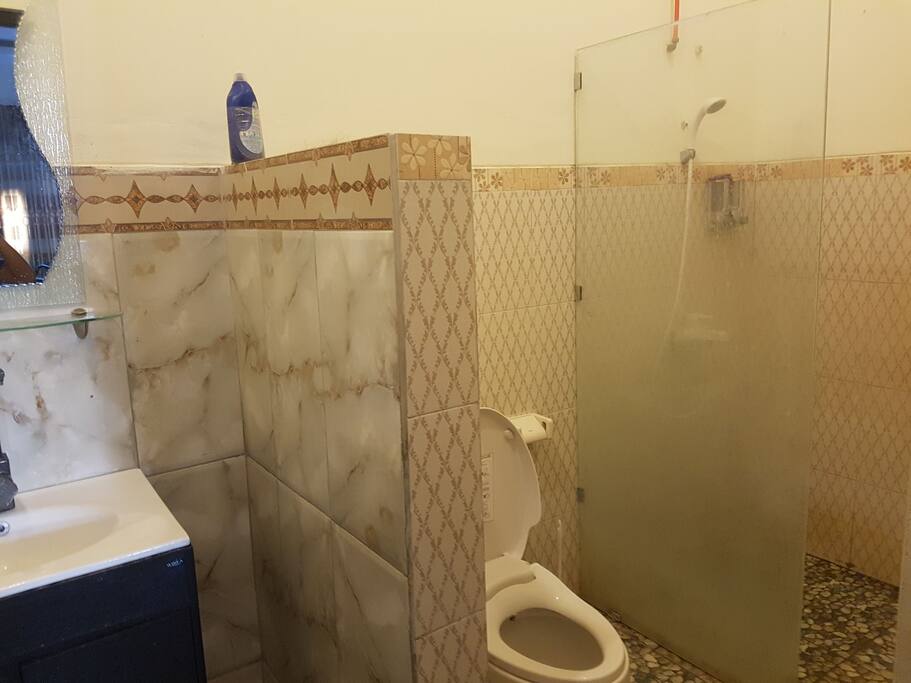 Clean bathroom