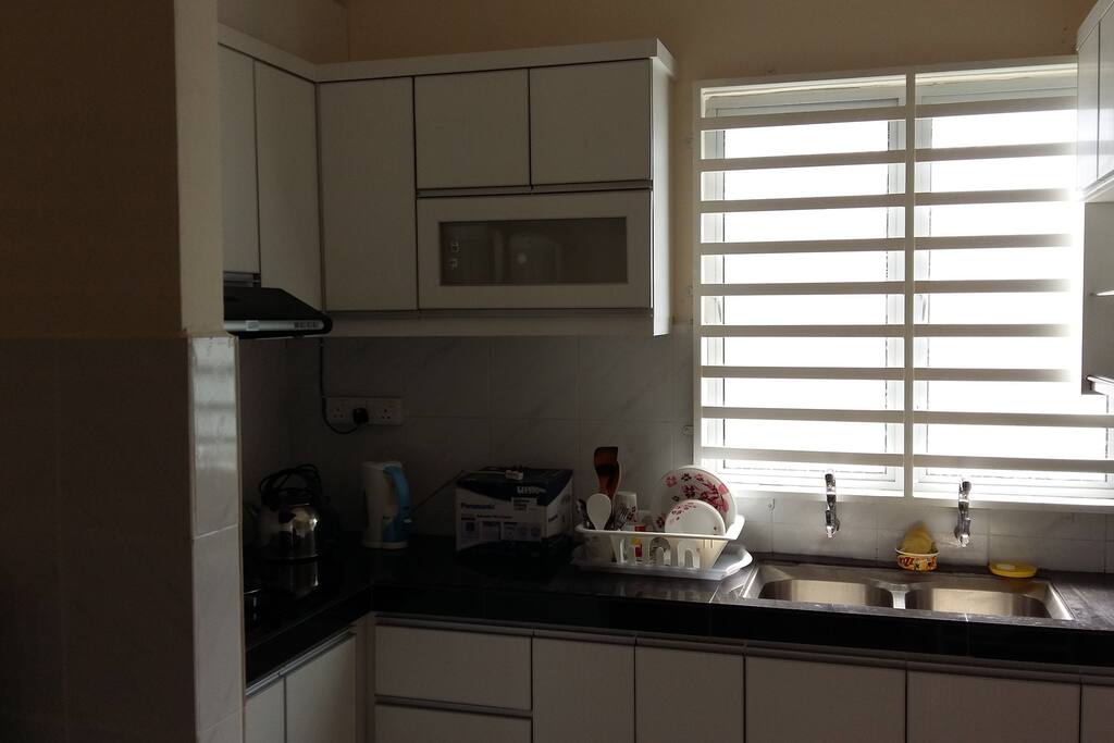 Basic kitchenware but cooking is not allowed.