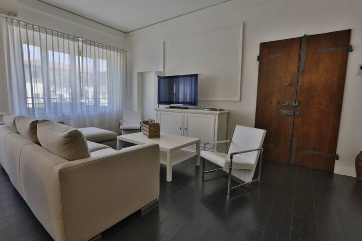 L’Ottomano full apartment near Accademia gallery image 3