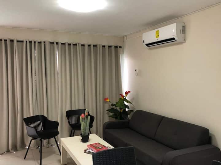 Budget & Central Masbangu Apartment - Curaçao